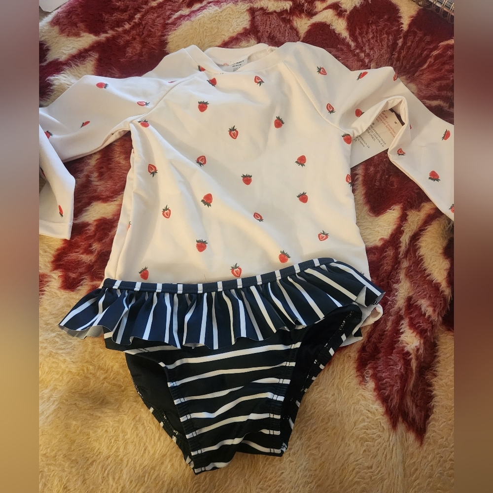 Old Navy 2 Piece Bathing Suit. 18-24 Months